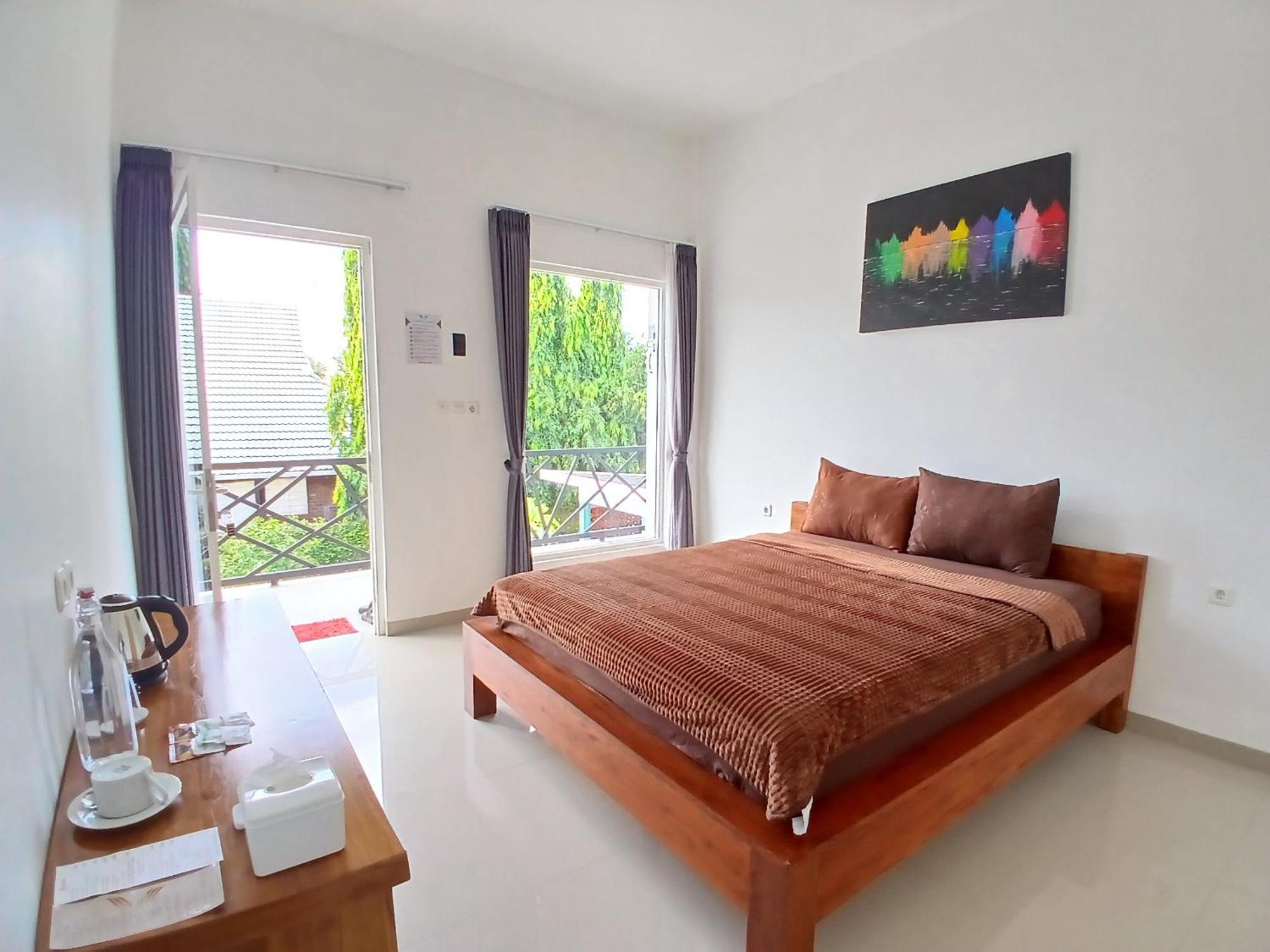 Zavana Rooms & Restaurant Tanjungkarang Kültér fotó